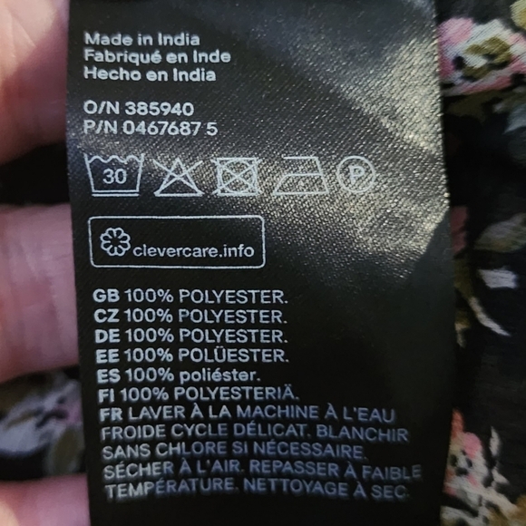 H&M Black Floral Sheer Button Top Shirt Women's Size 10 Flowy Boho Bohemian EUC - Picture 10 of 11